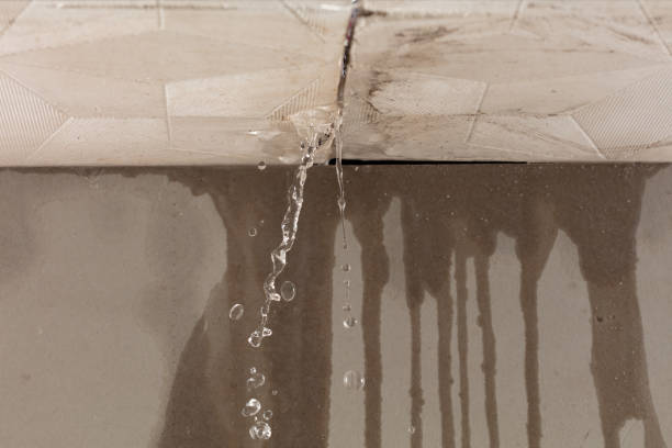 Professional Water Extraction technician working in Platte City, MO